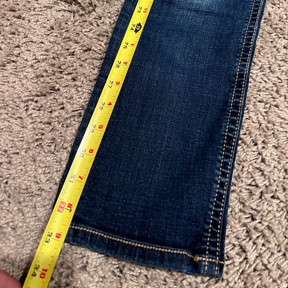 Buckle Daytrip Virgo Jeans - Picture 11 of 16